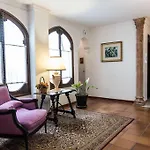 Soho Boutique Palacio San Gabriel Hotel 3*
