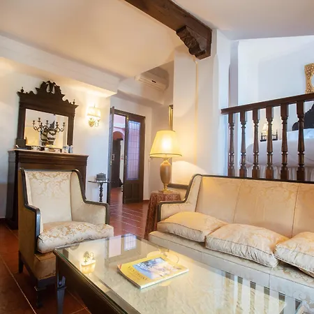 Soho Boutique Palacio San Gabriel 3* רונדה