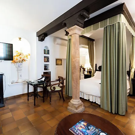 Soho Boutique Palacio San Gabriel 3* רונדה